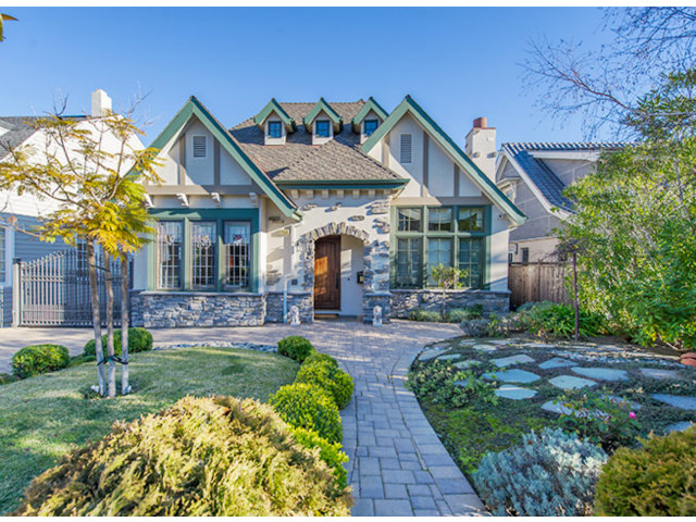 EASTON ADDITION的新建筑