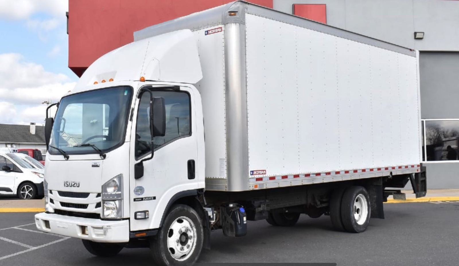 2017 ISUZU Box Van Truck 20英尺厢型货车 售价48980