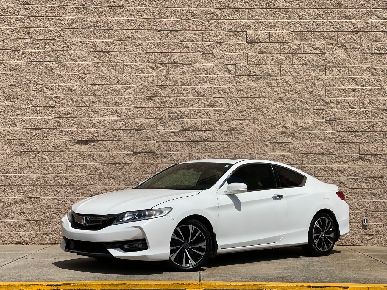 American Used Cars | Fuel Saving and Value Preservation | Perfect Condition 2016 HONDA Accord