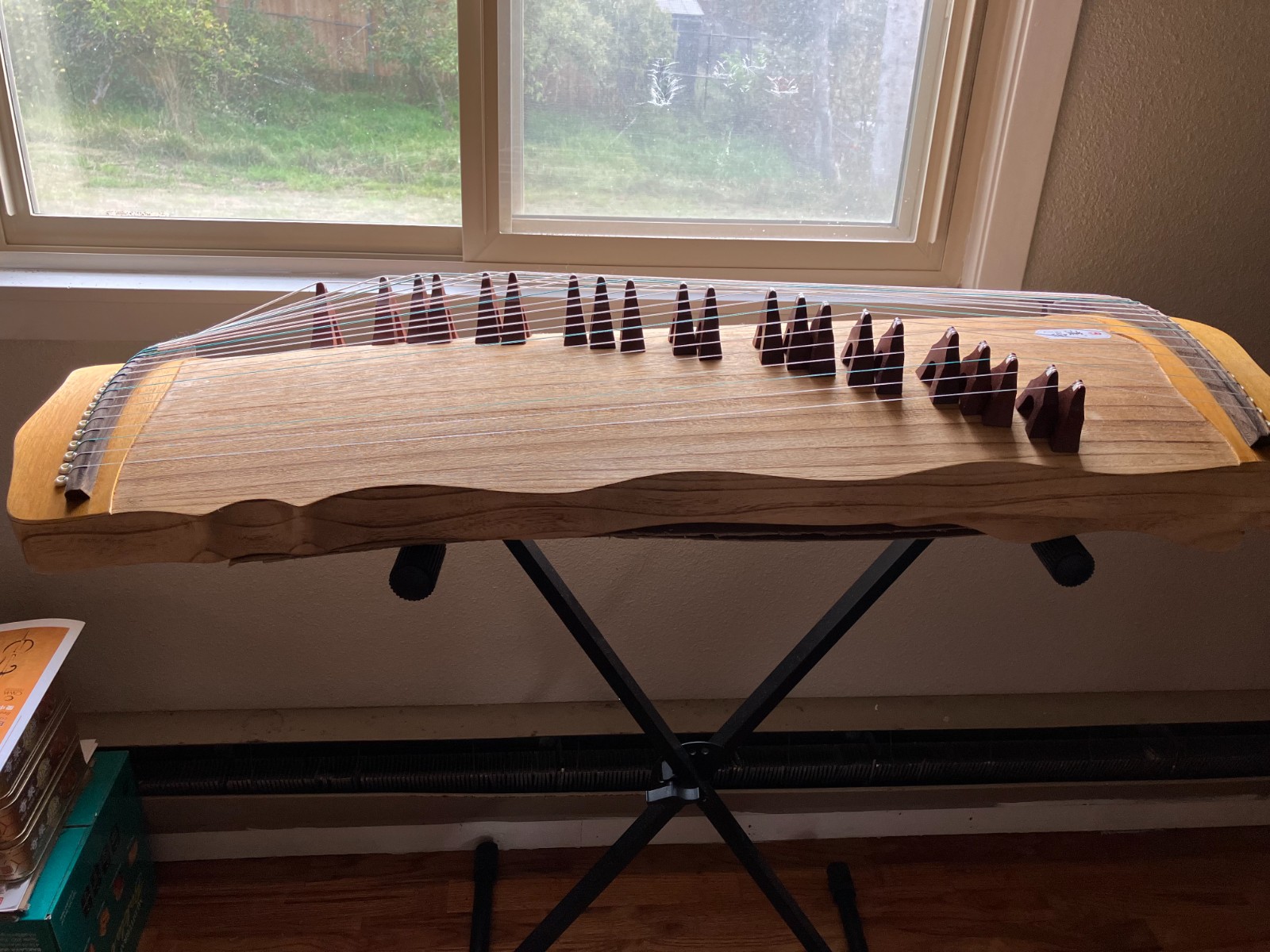 One meter small guzheng. Each string length of the expert guzheng is 90 cm. It is easy to carry and practice at any time [small guzheng]