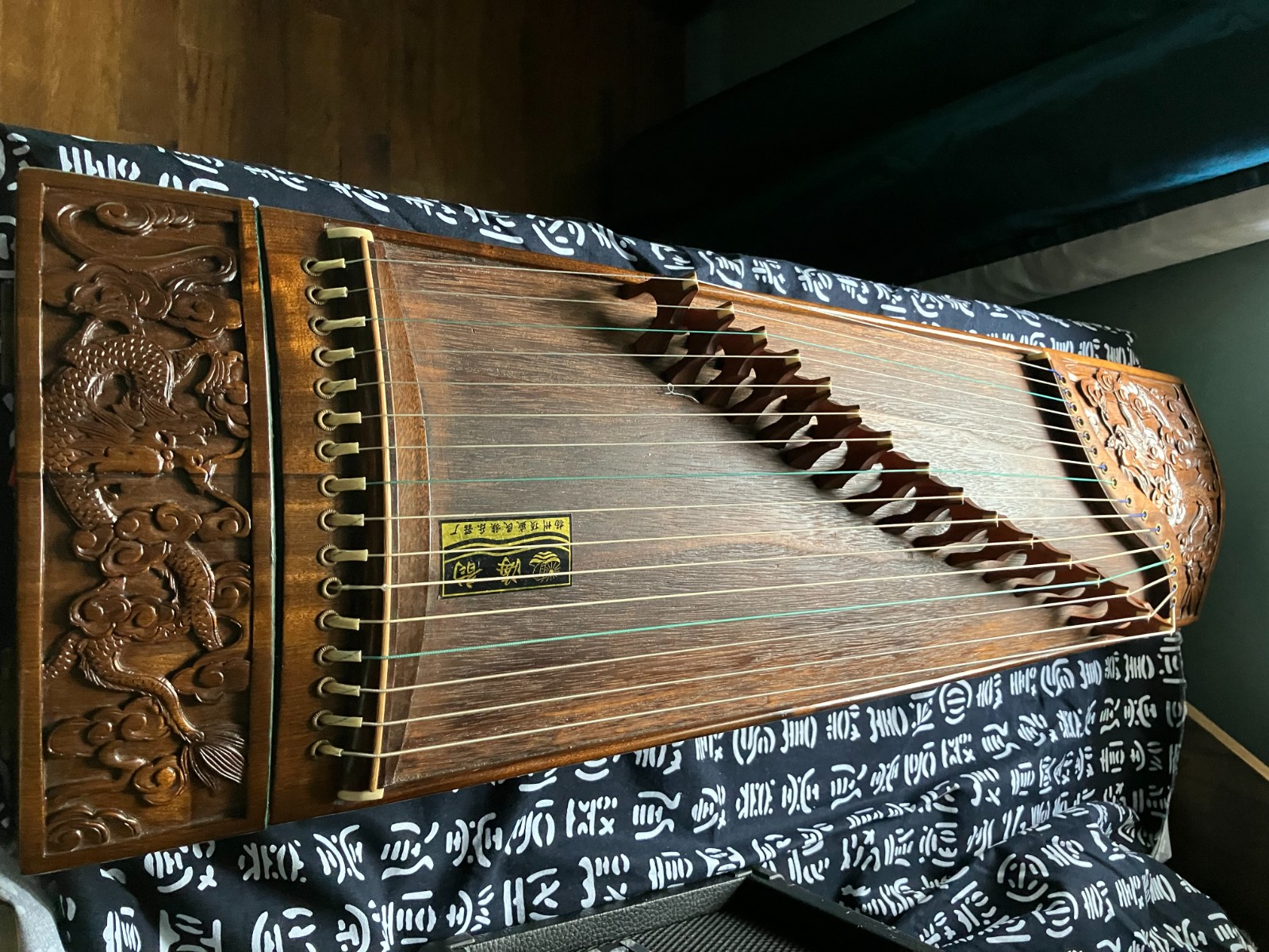 Huamu Kowloon Opera Pearl 16-string small guzheng with bright tone and antique collectible [small guzheng]